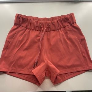 Lululemon On the Fly Short - Size 4